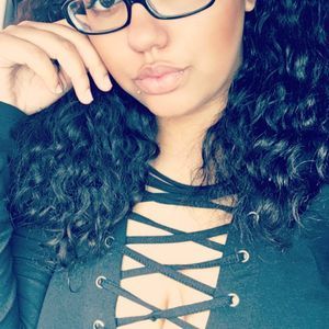 Meet your Posher, Whitney